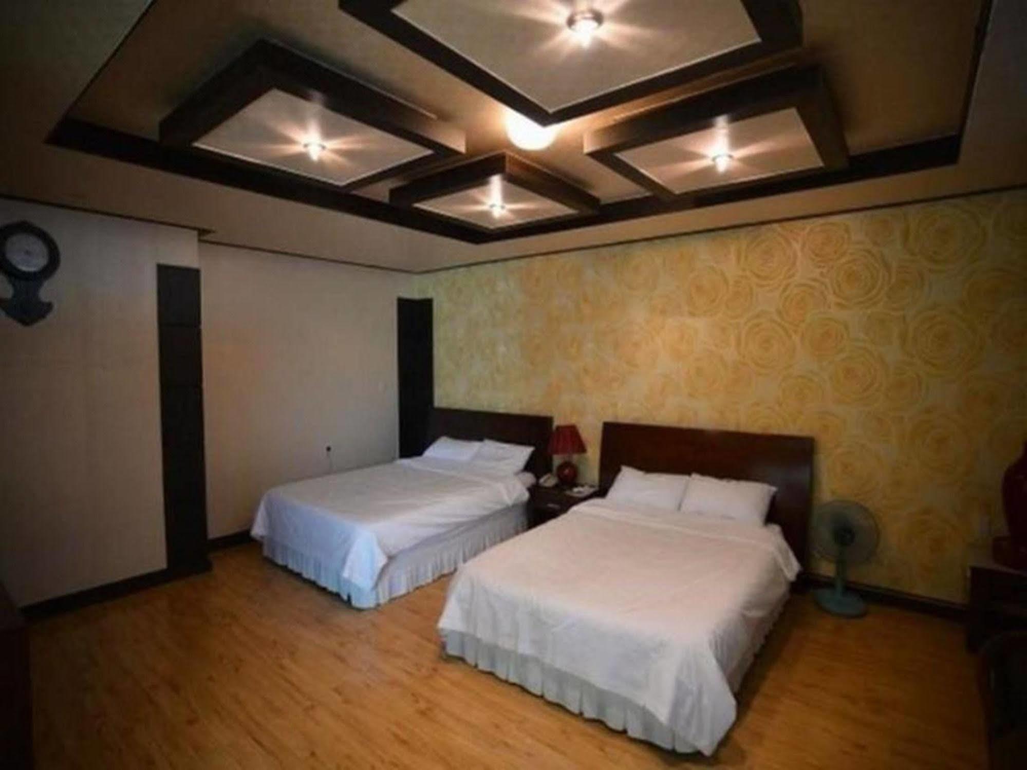 Am Ort Hotel Йосу Экстерьер фото