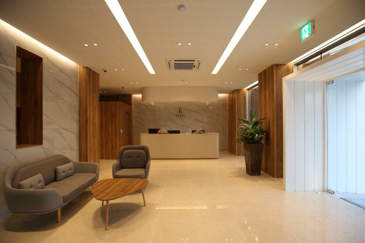 Am Ort Hotel Йосу Экстерьер фото