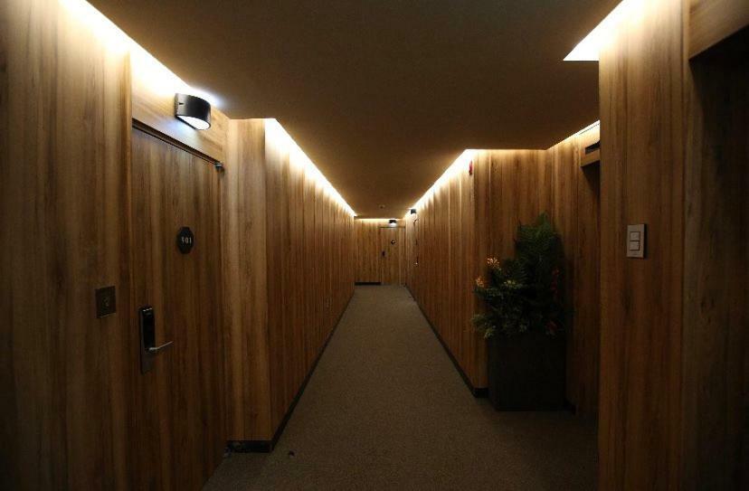 Am Ort Hotel Йосу Экстерьер фото
